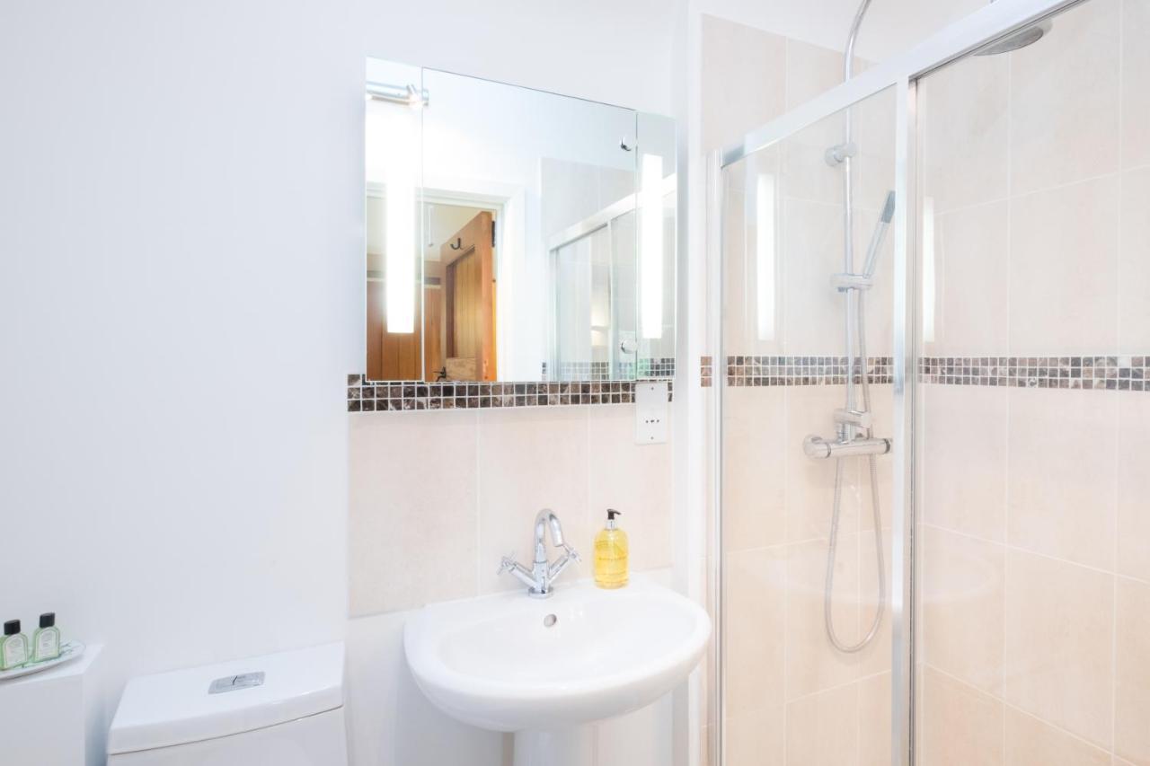 Pear Tree Cottages Wedmore Екстер'єр фото